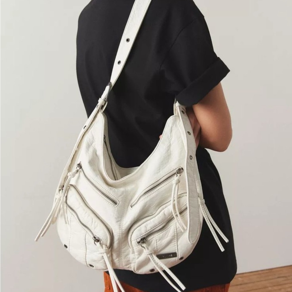 BRAND NEW UO Silence + Noise Utility Washed Shoulder Bag